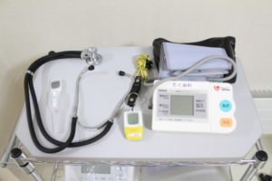 札幌市豊平区 たく歯科 デジタル自動血圧計　ファジィ